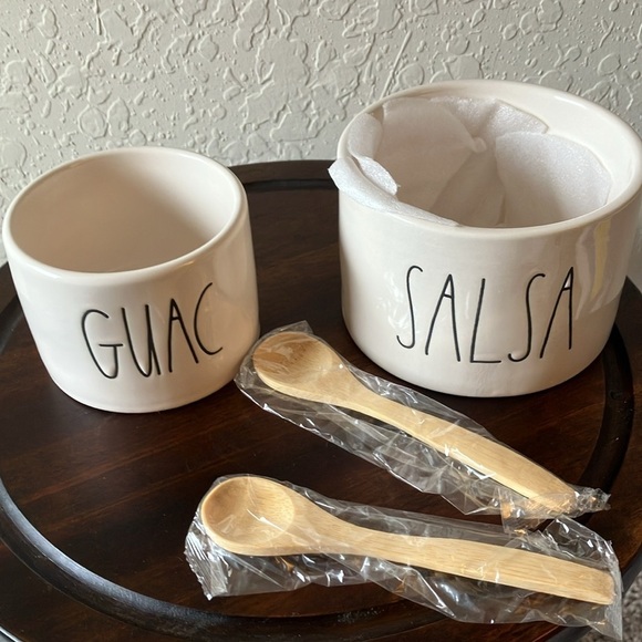 Rae Dunn: Artisan Guac & Salsa Bowl Set- 2 Bamboo Spoons - Picture 9 of 16